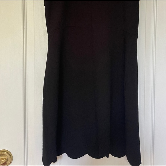 Lulu’s mini halter dress homecoming - Picture 3 of 6